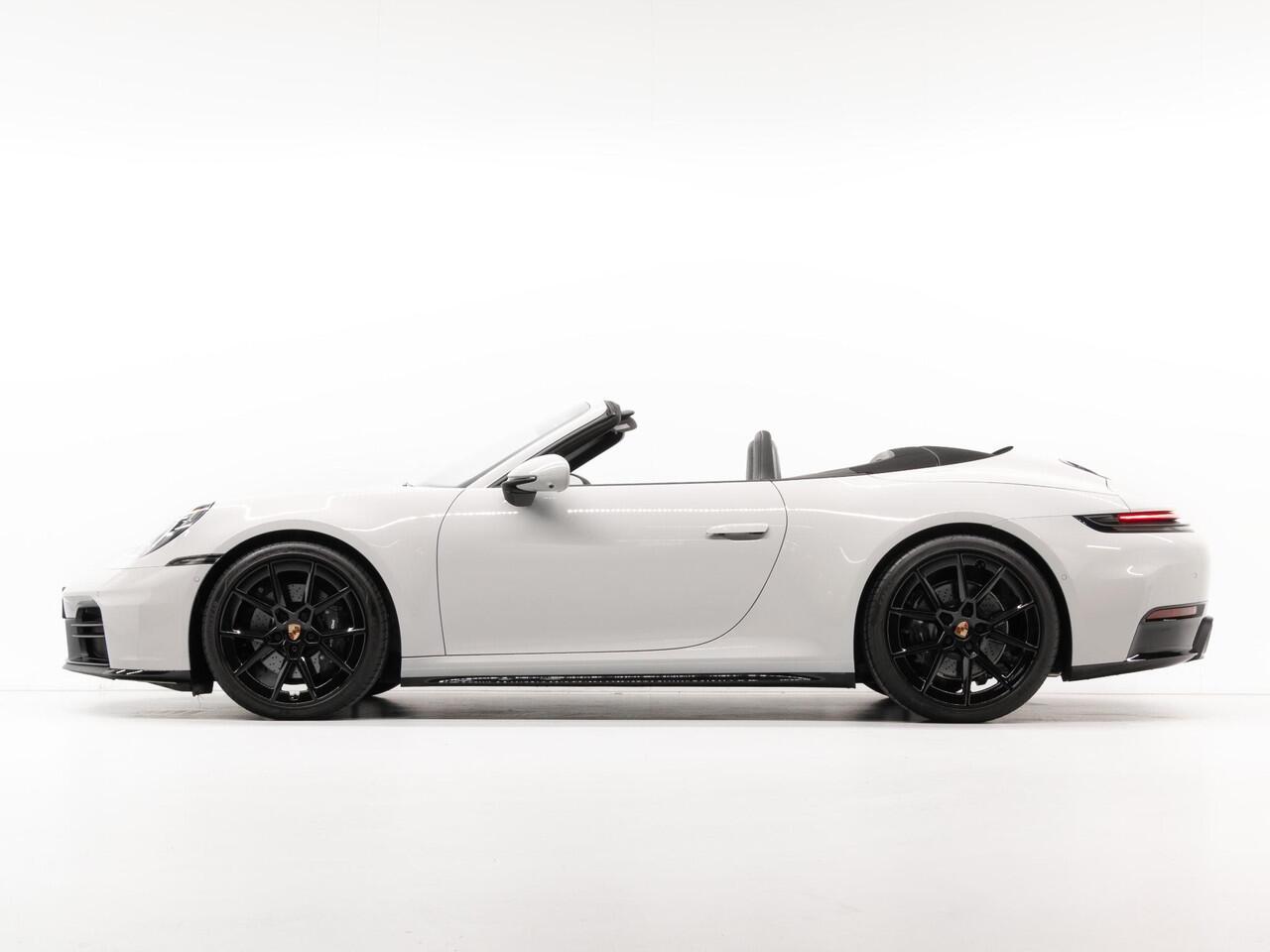 Porsche 911 Carrera Cabriolet