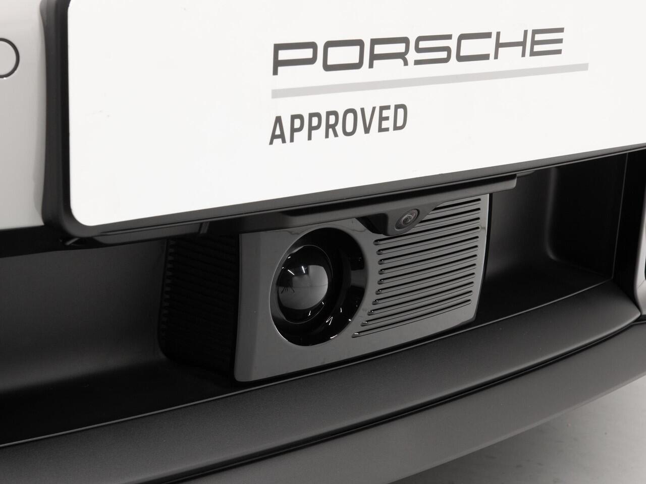 Porsche 911 Carrera Cabriolet