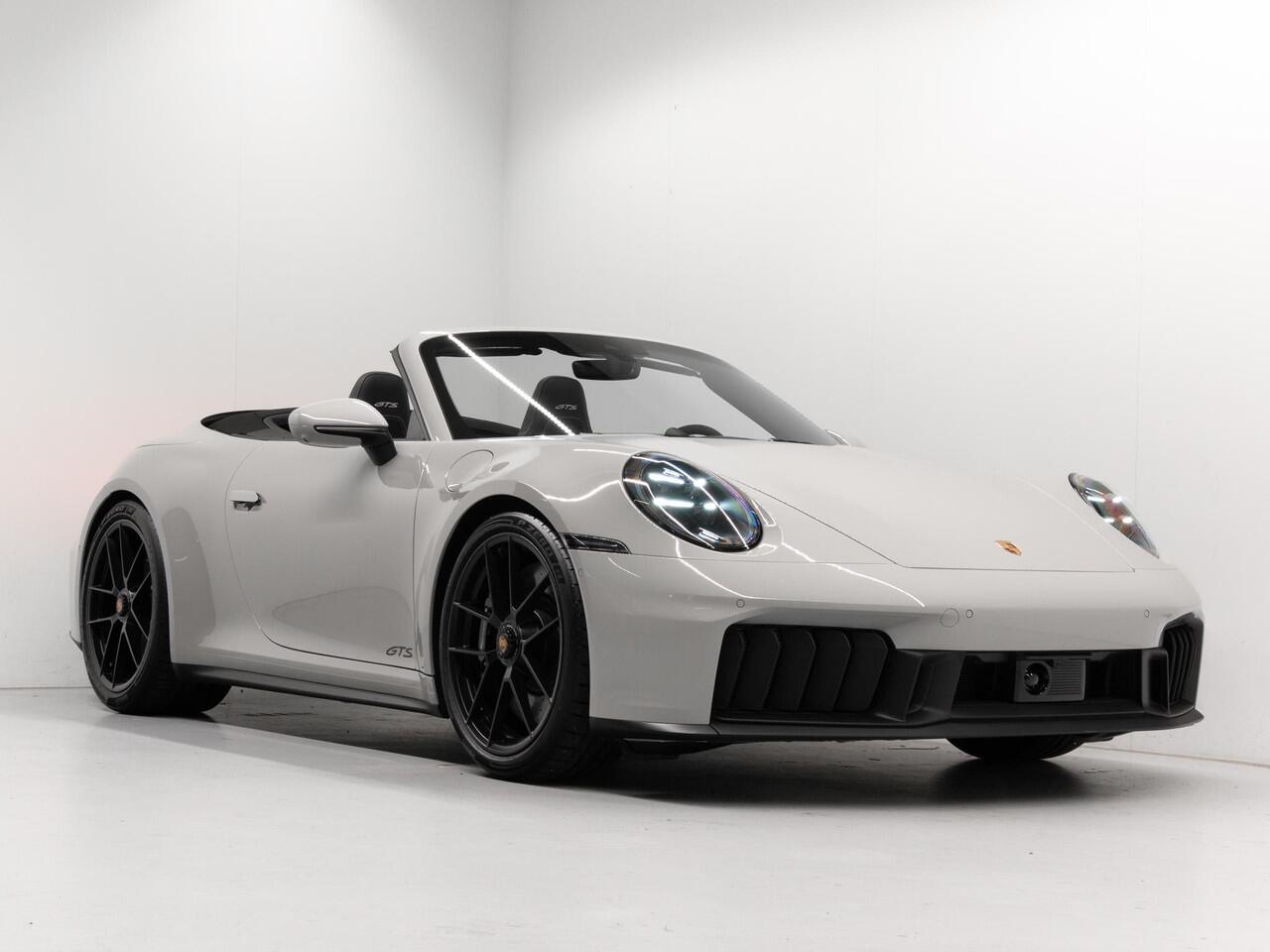 Porsche 911 Carrera GTS Cabriolet