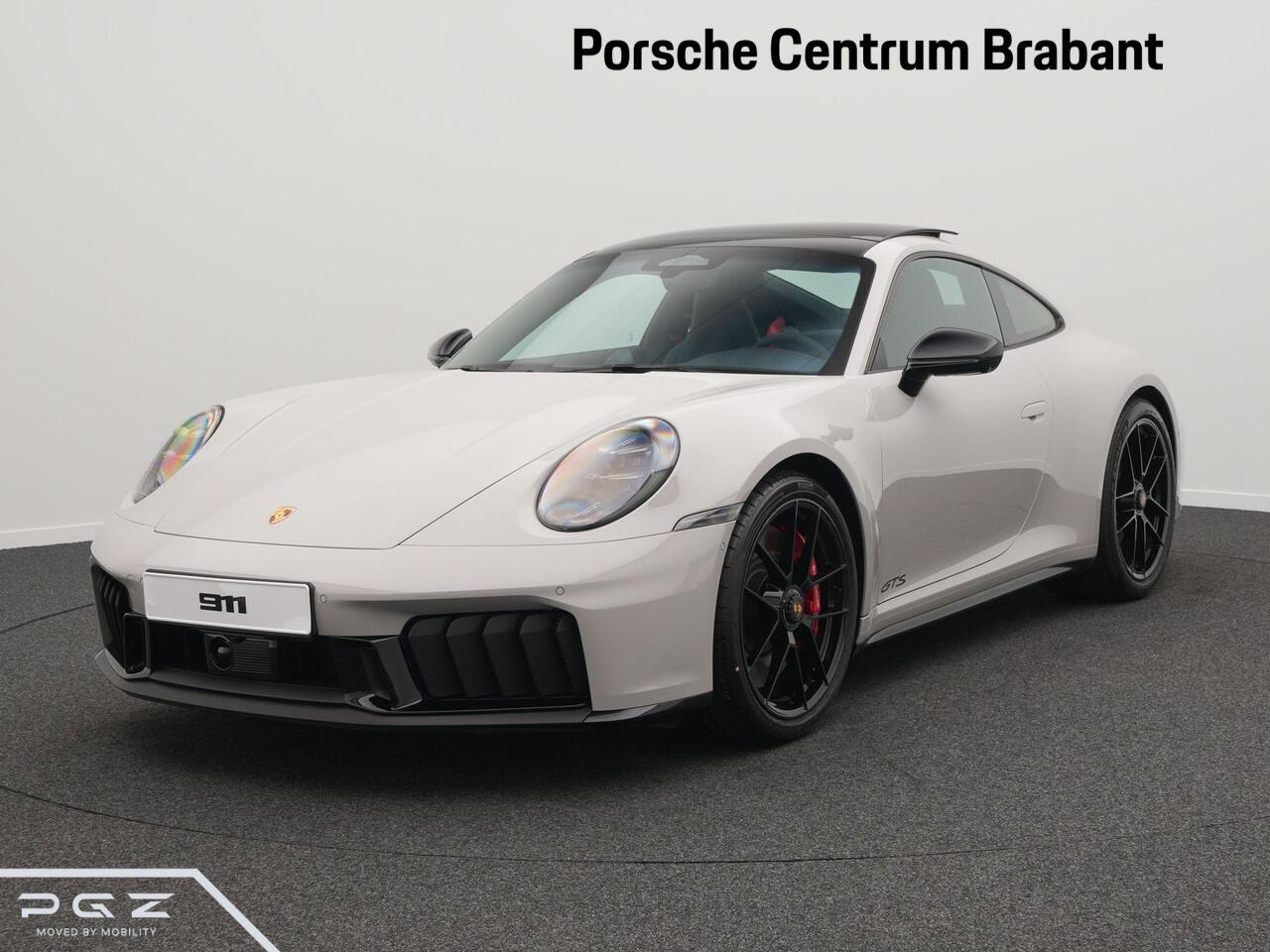 Porsche 911 Carrera GTS