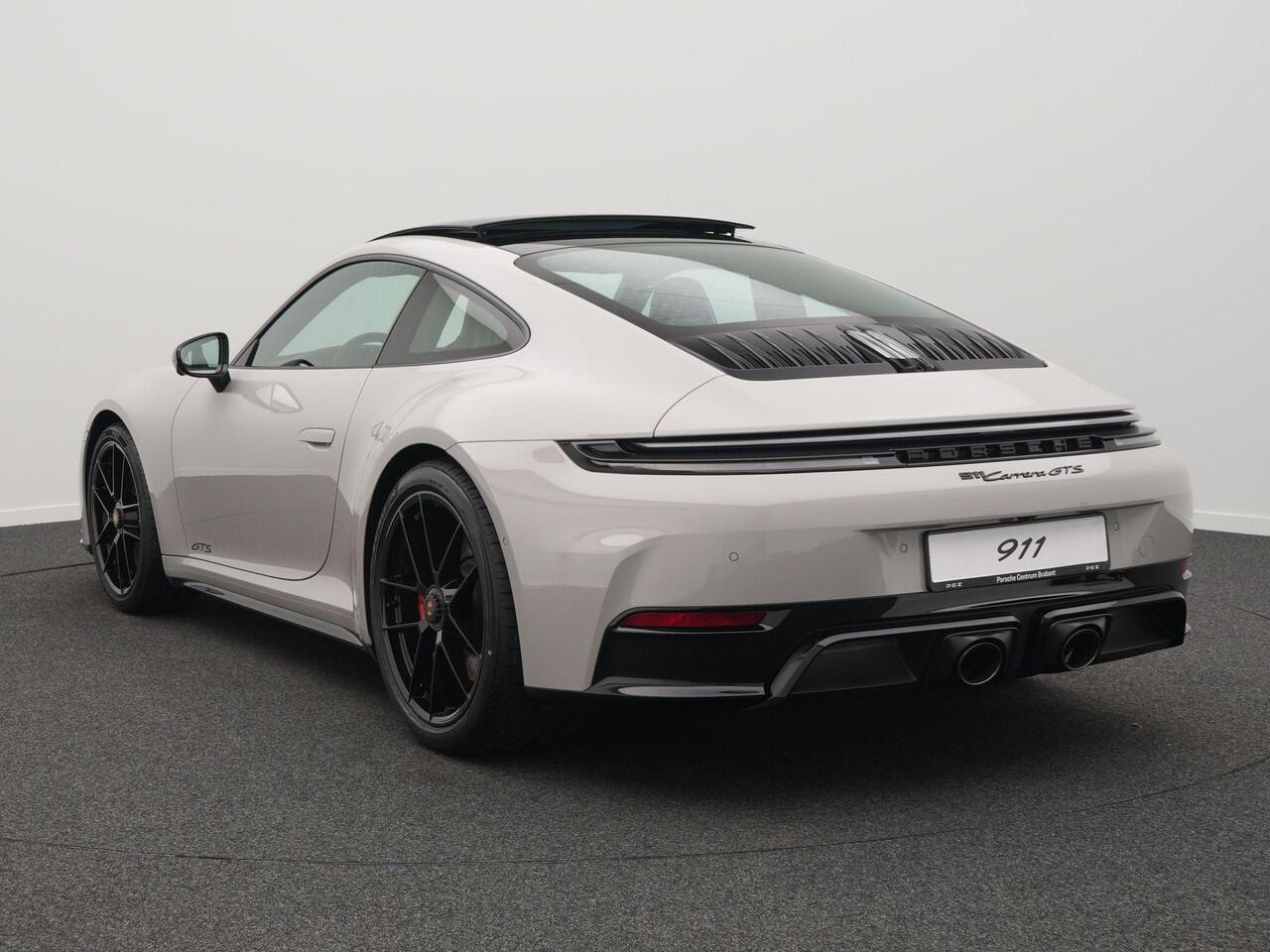 Porsche 911 Carrera GTS