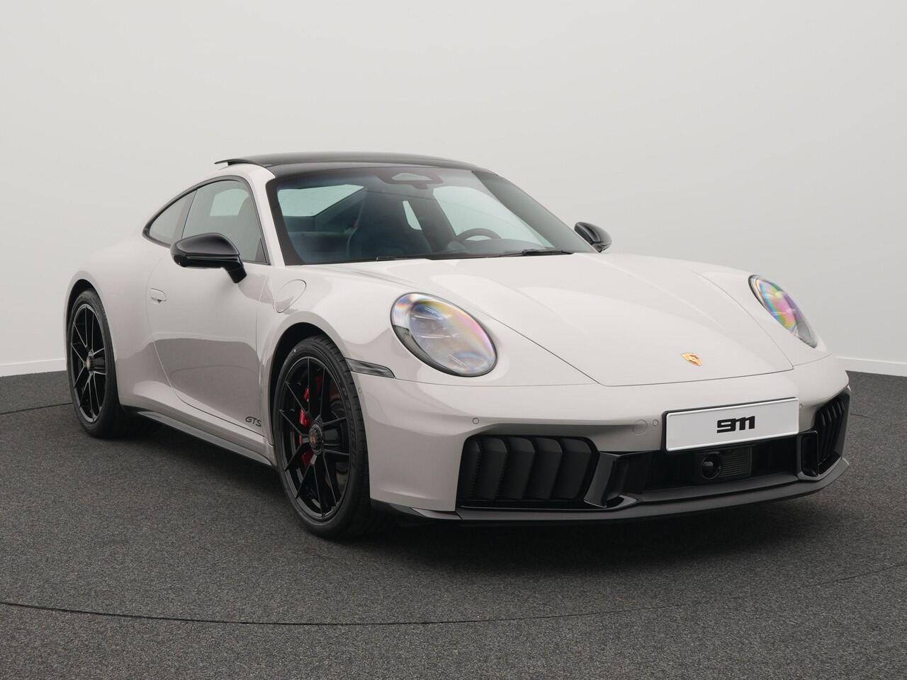 Porsche 911 Carrera GTS