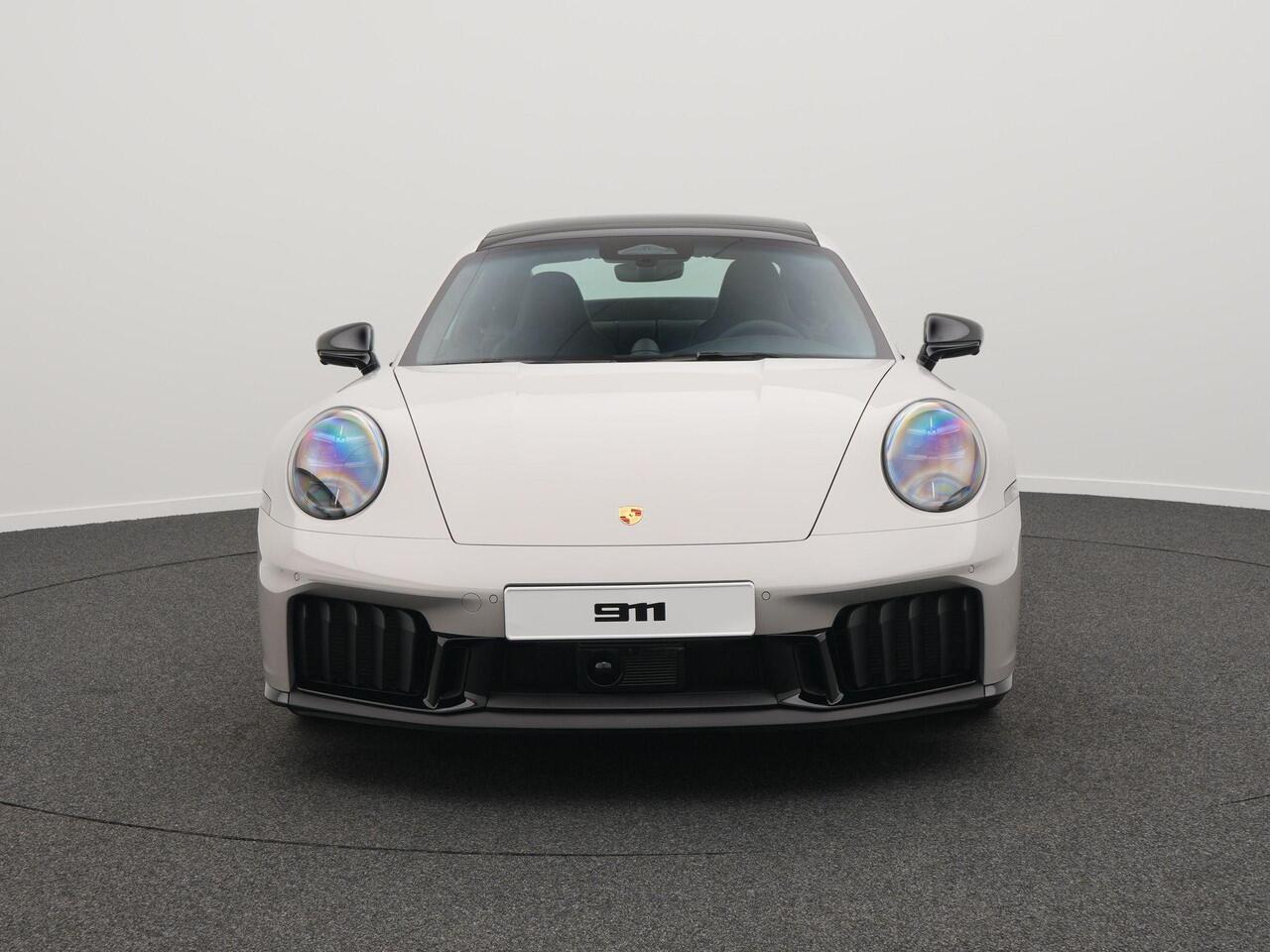 Porsche 911 Carrera GTS