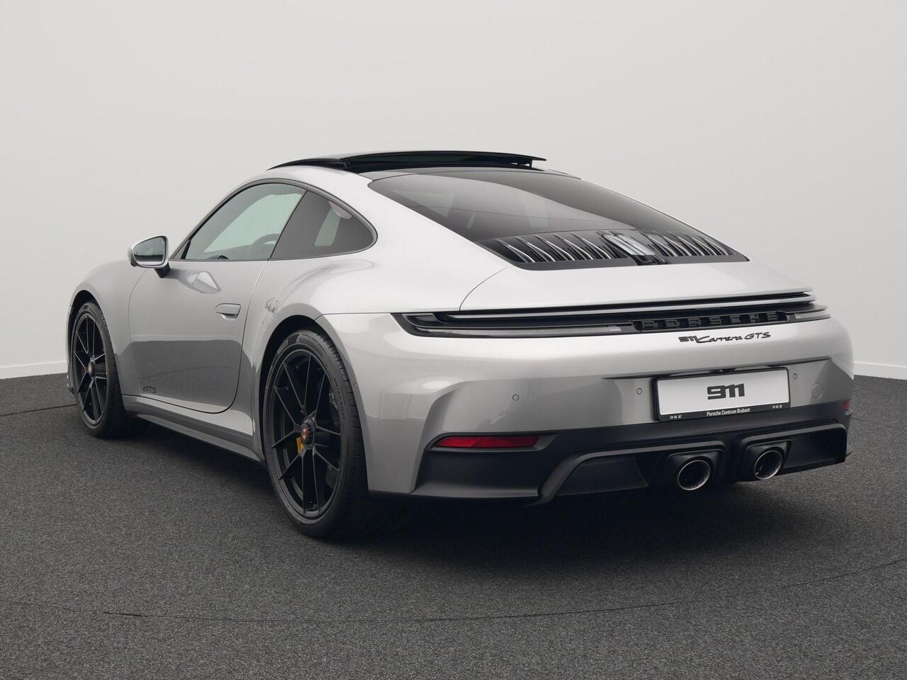 Porsche 911 Carrera GTS