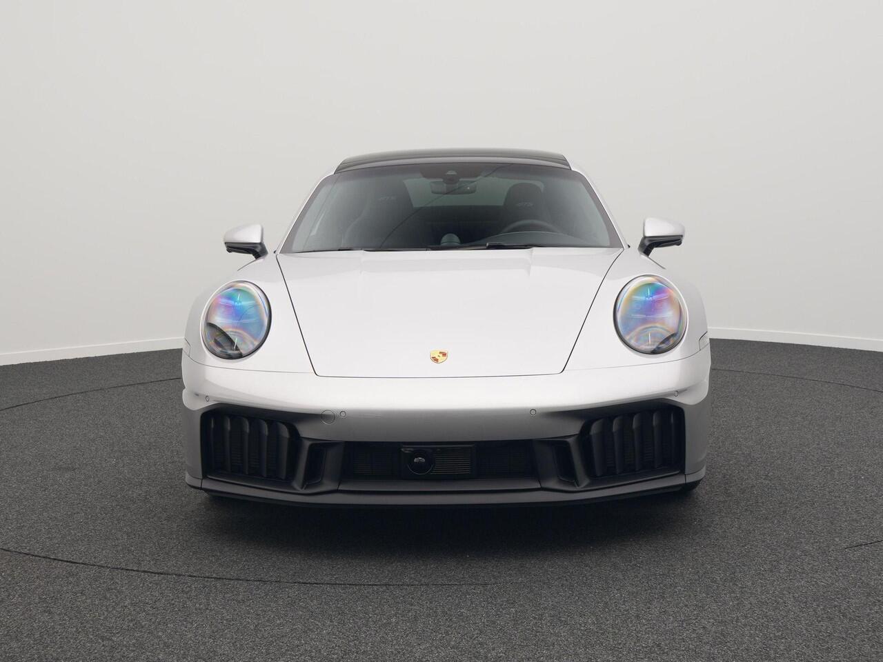 Porsche 911 Carrera GTS