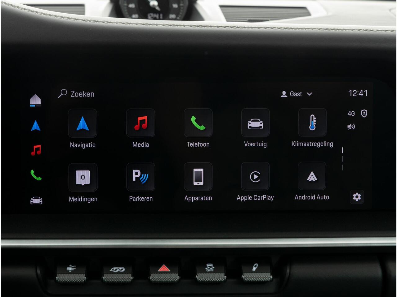 Porsche 911 Carrera 4 GTS