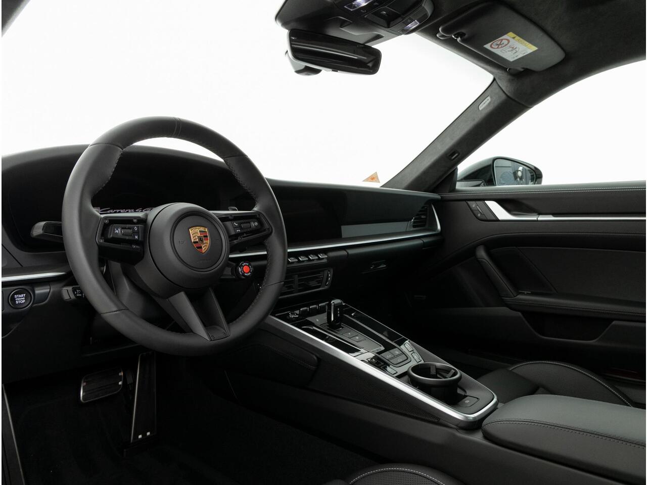 Porsche 911 Carrera 4 GTS