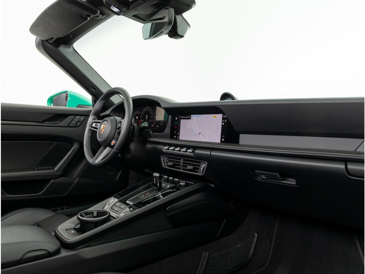 Porsche 911 Carrera 4 GTS Cabriolet