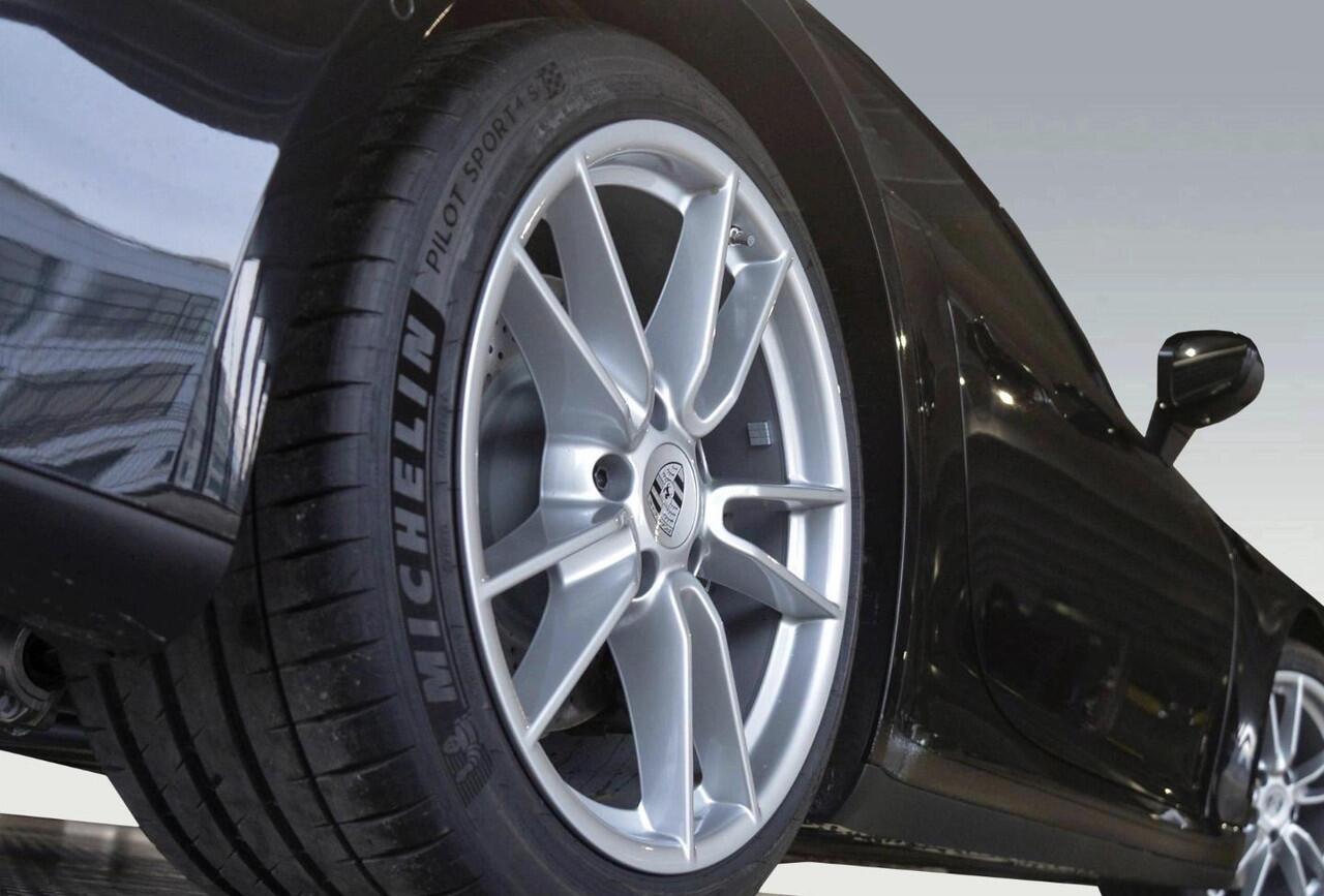 Porsche 911 Cabrio 3.0 Carrera