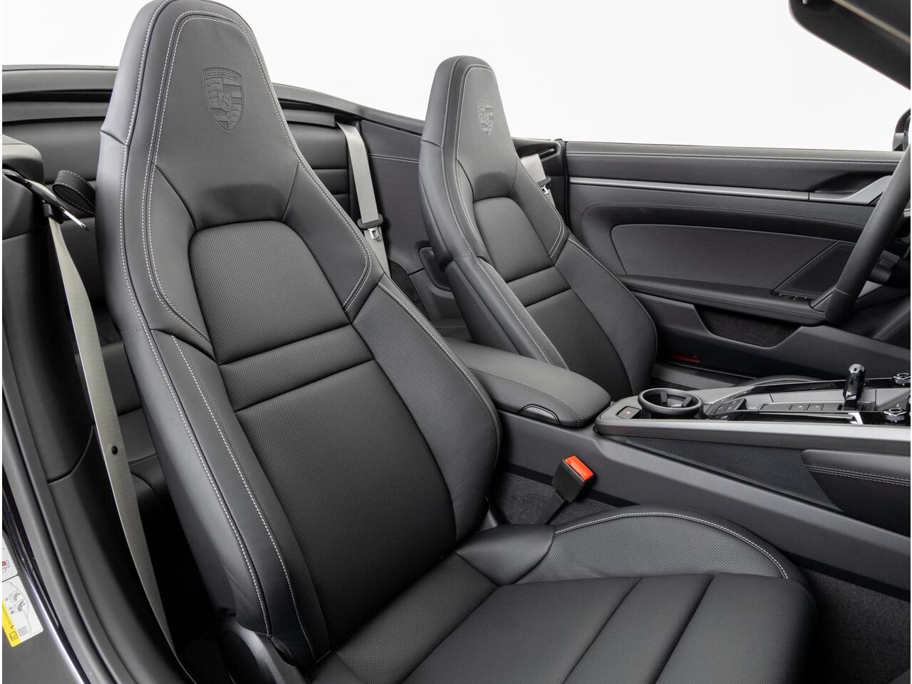 Porsche 911 Carrera Cabriolet