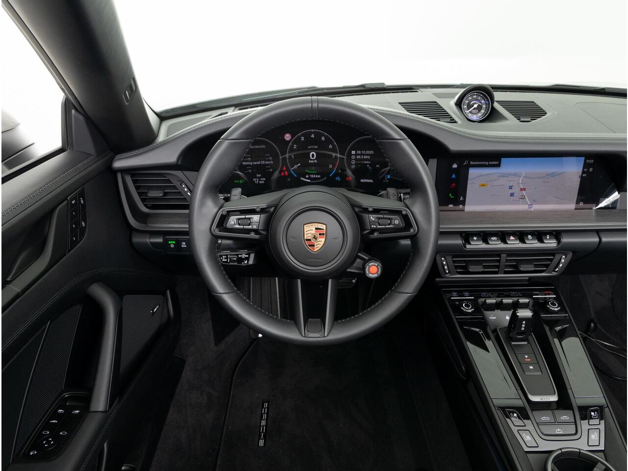 Porsche 911 Carrera 4 GTS Cabriolet