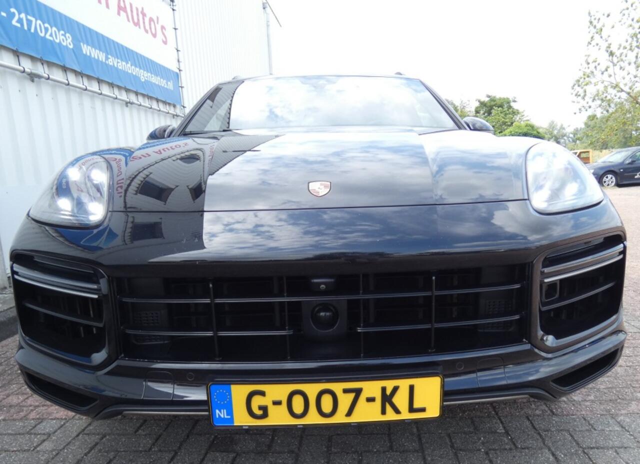 Porsche CAYENNE 4.0 V8 551PK TURBO,Pano,360,Nightvision,Trhaak