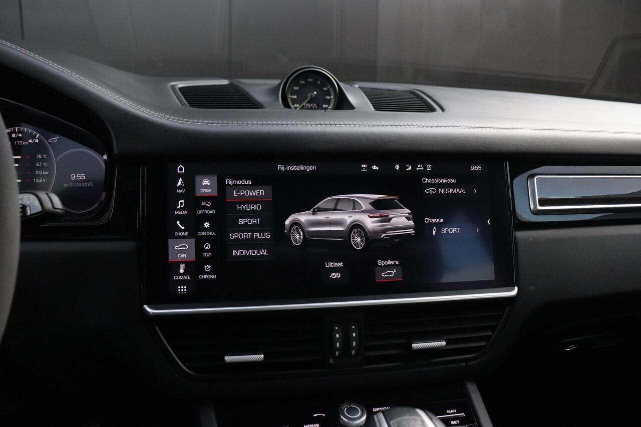 Porsche CAYENNE 4.0 Turbo S E-Hybrid | LEDER | SOH 88% | KERAMISCH | PANO-DAK | SOFT-CLOSE | STOELVERK. | BURMESTER | 360° CAMERA | HEAD-UP | FULL OPTIONS |