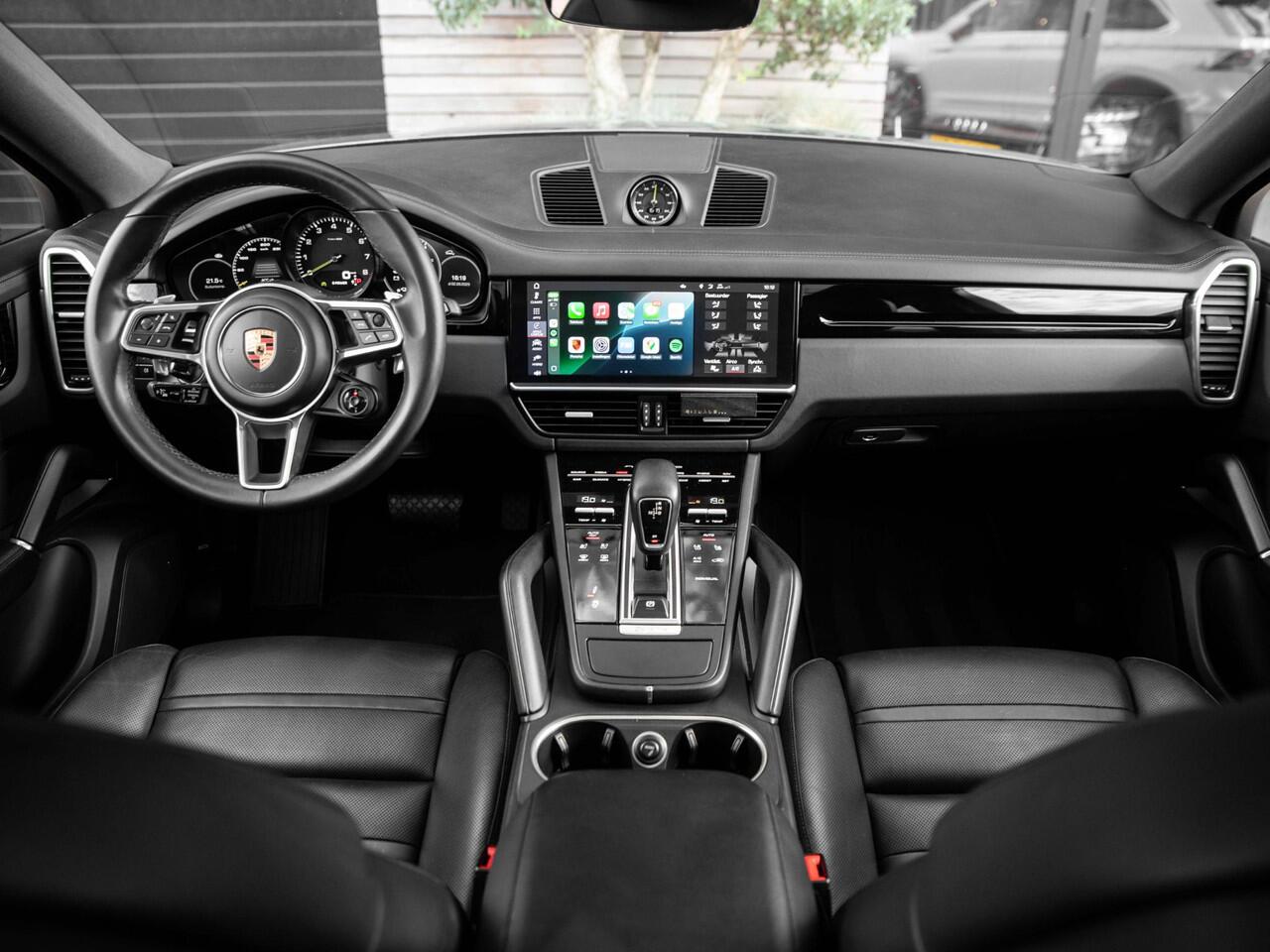 Porsche CAYENNE Coupé 3.0 E-Hybrid Pano Luchtvering ACC Bose