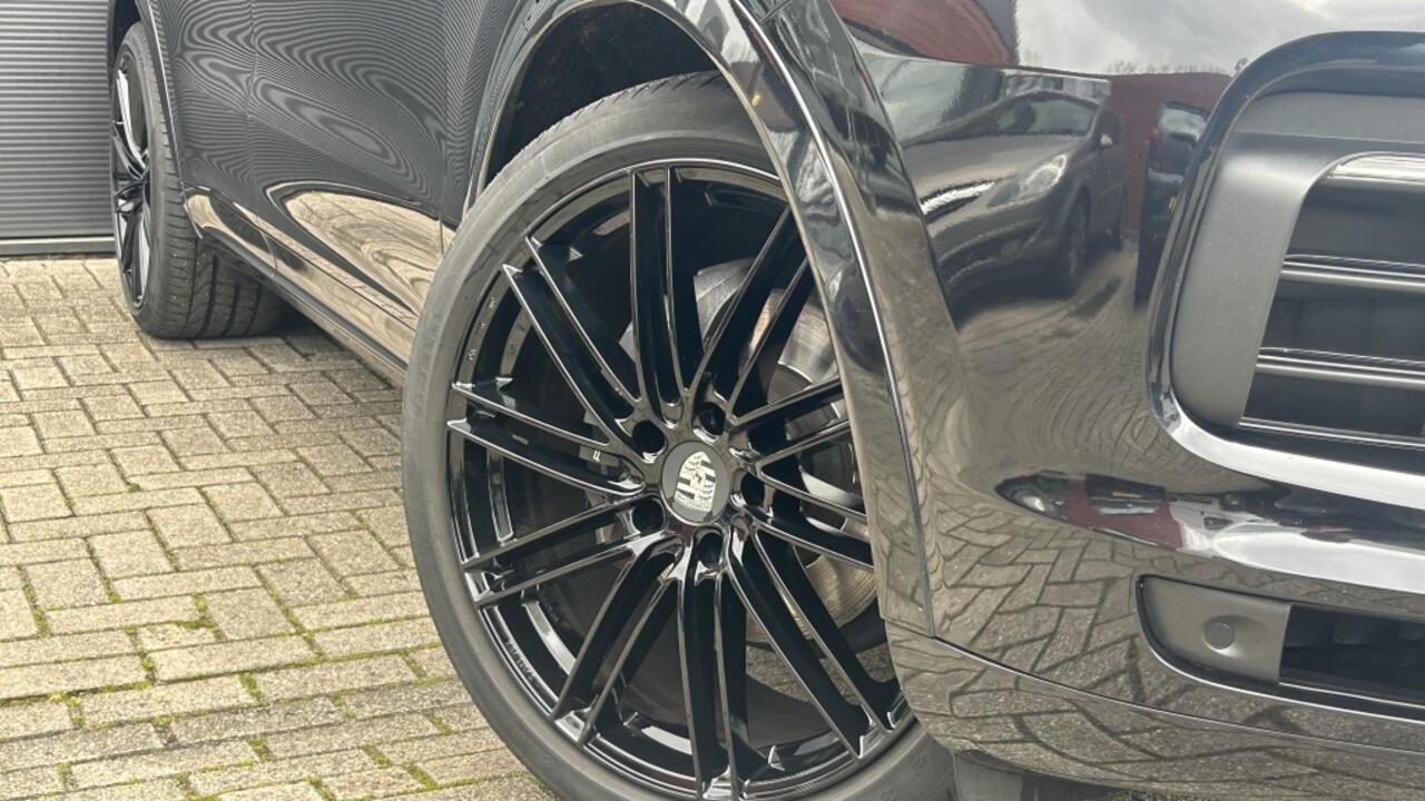 Porsche CAYENNE Coupé 3.0 | Pano | Sport Chrono | Stoelventilatie | 22"LMV
