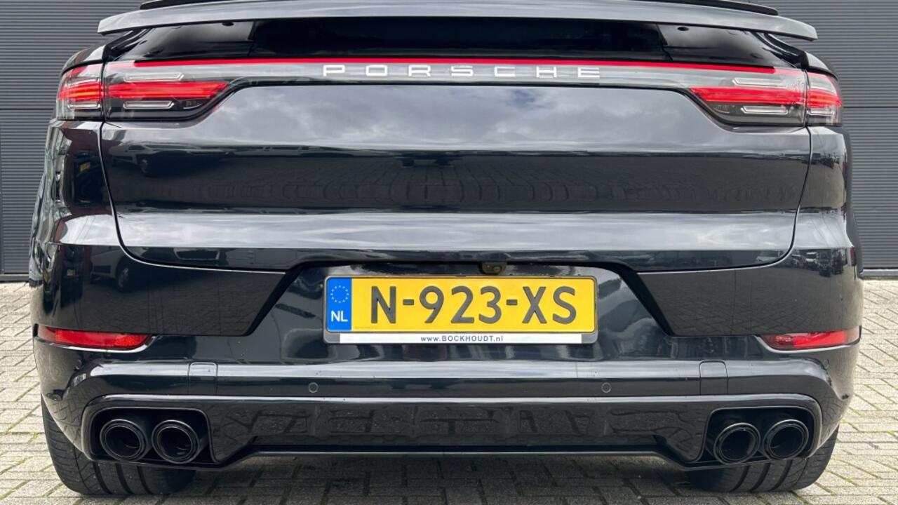 Porsche CAYENNE Coupé 3.0 | Pano | Sport Chrono | Stoelventilatie | 22"LMV