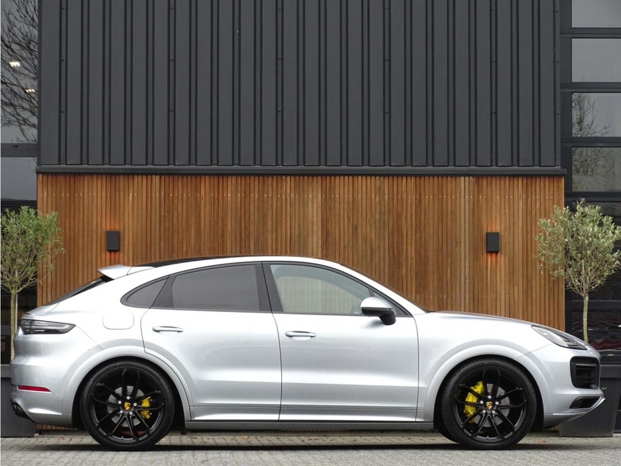 Porsche CAYENNE Coupé 3.0 341PK / Sport Design / 22'' / BOSE / LED