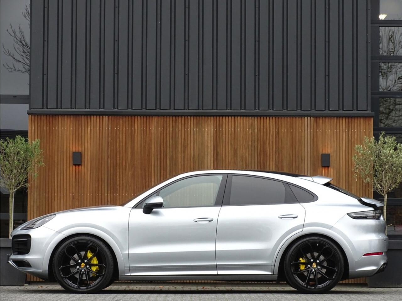 Porsche CAYENNE Coupé 3.0 341PK / Sport Design / 22'' / BOSE / LED