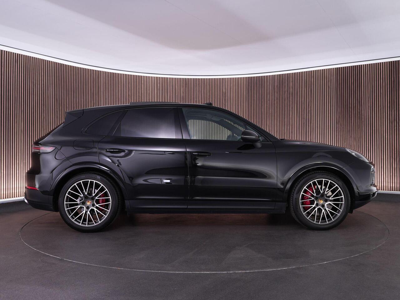 Porsche CAYENNE 2.9 S |pano|sport chrono|stoelverwarming voor & achter|memory|PASM|carplay|achteruitrijcamera|elek. achterklep|