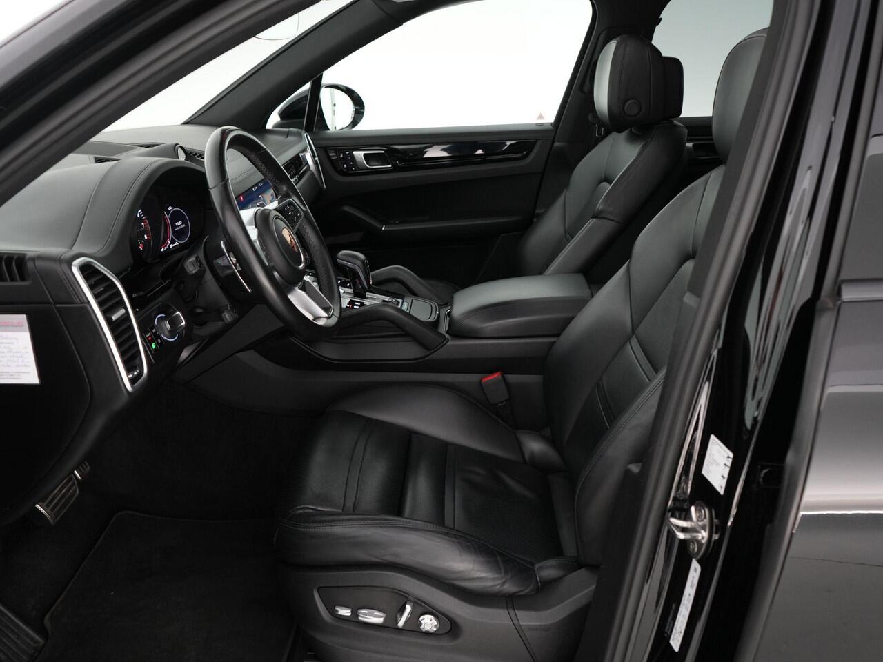 Porsche CAYENNE 2.9 S |pano|sport chrono|stoelverwarming voor & achter|memory|PASM|carplay|achteruitrijcamera|elek. achterklep|