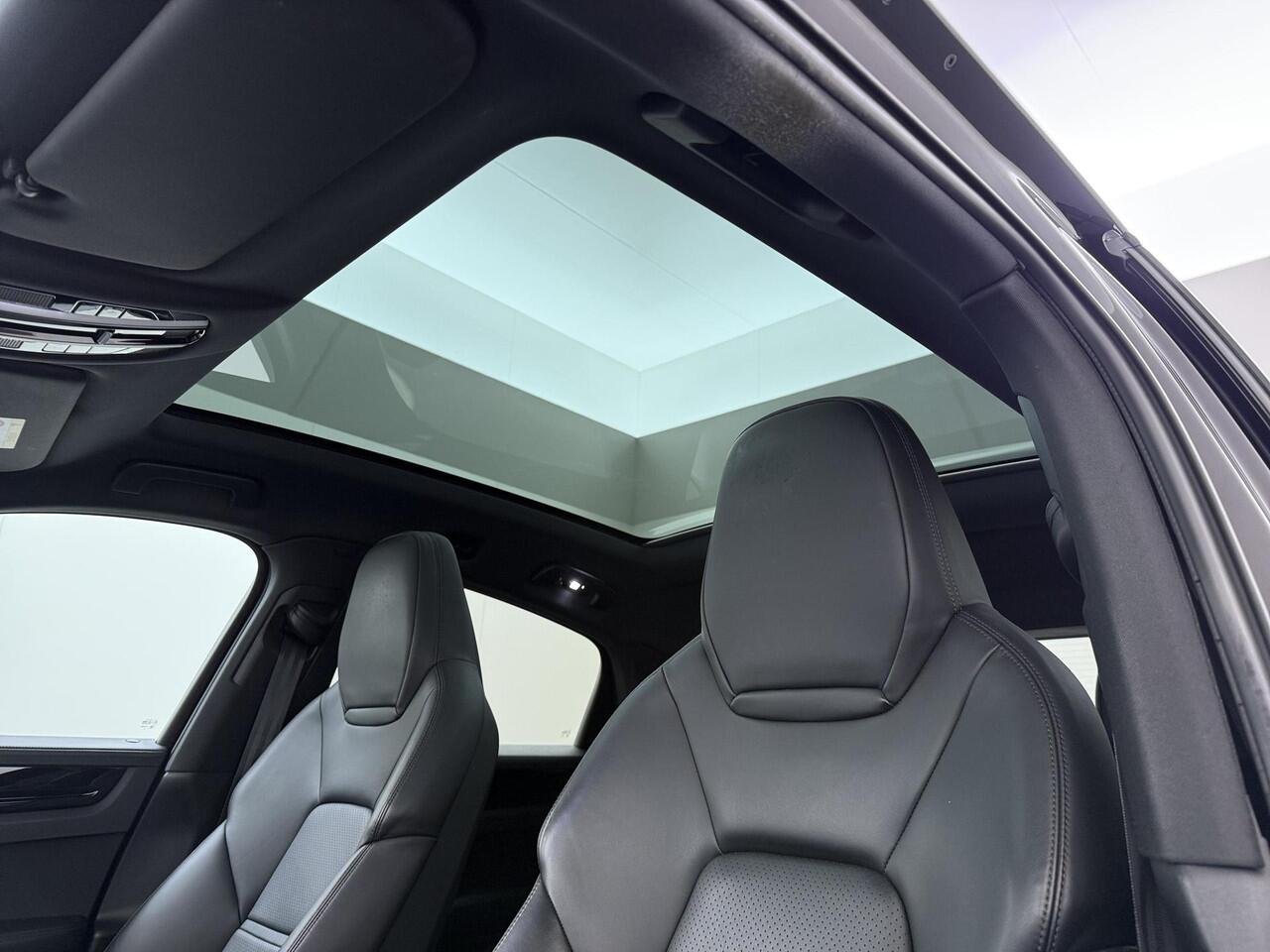 Porsche CAYENNE Coupé 3.0 Panoramadak | Dealer onderhouden | Bose