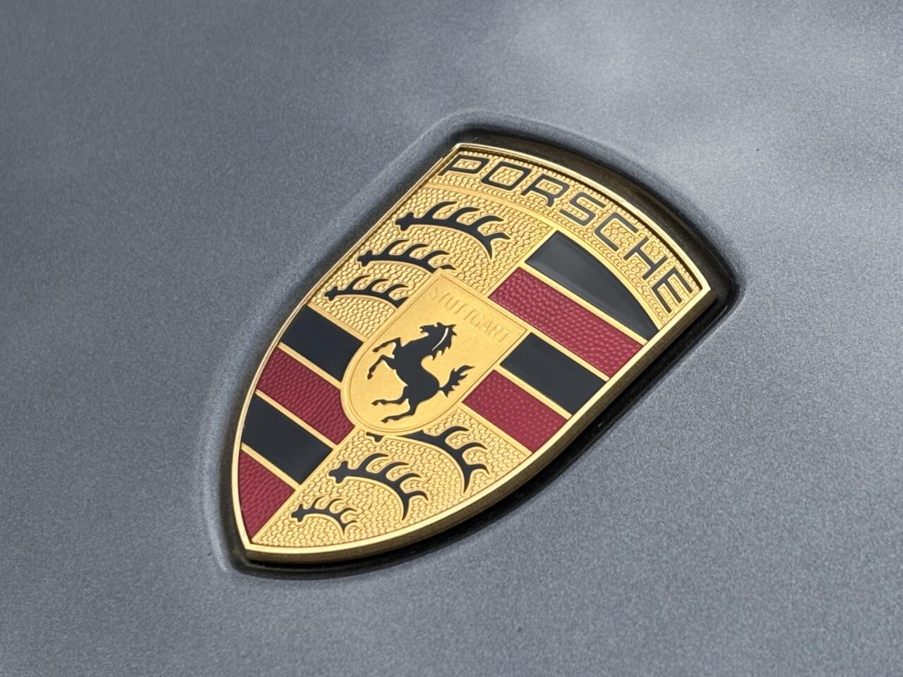 Porsche CAYENNE Coupé 3.0 V6 340pk Luchtvering Trekhaak 22" Pano BOSE BTW