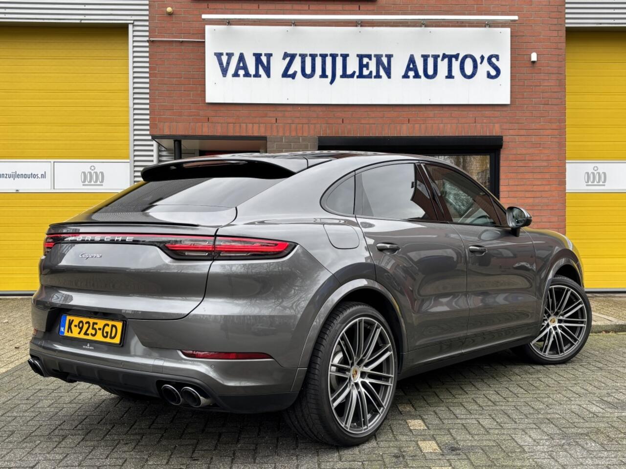 Porsche CAYENNE Coupé 3.0 V6 340pk Luchtvering Trekhaak 22" Pano BOSE BTW