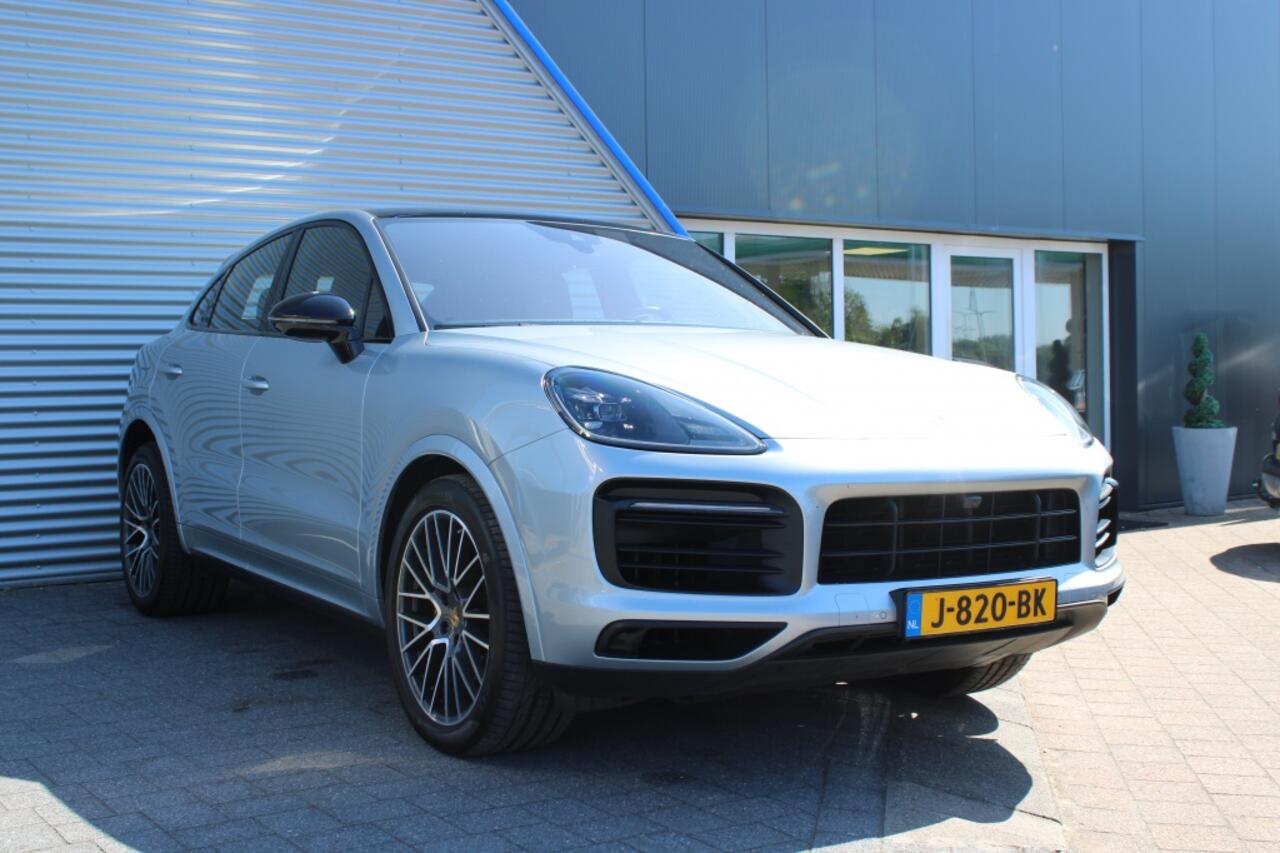 Porsche CAYENNE 3.0 E-Hybrid | Sport Chrono | Matrix-Led | 360 | Org NL