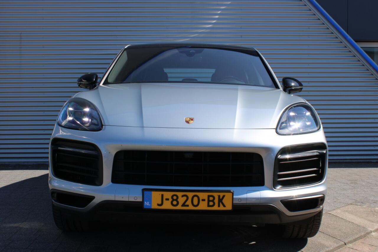 Porsche CAYENNE 3.0 E-Hybrid | Sport Chrono | Matrix-Led | 360 | Org NL