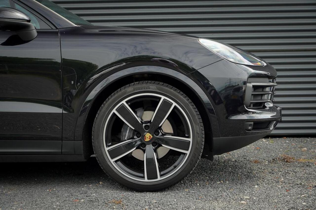 Porsche CAYENNE Coupé 3.0 / Pano / 18-Voudig / NL Auto / Incl BTW / 22'' / Sportuitlaat