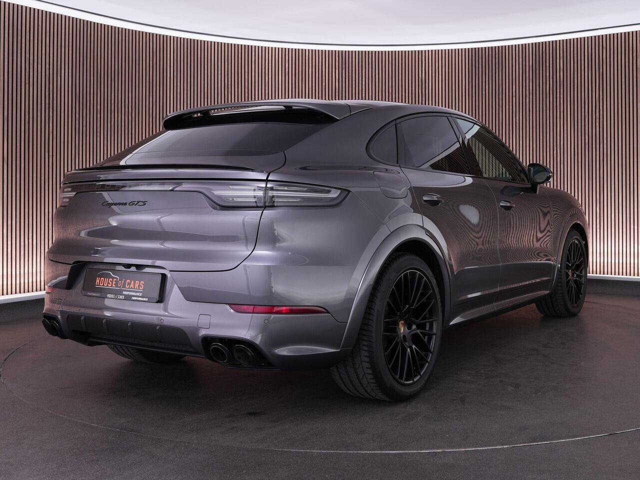 Porsche CAYENNE Coupé GTS 4.0 460pk |dealer onderhouden|Approved 2028|pano|carbon ext|matrix LED|chrono|sport design|Bose|18-voudig|HUD|memory|360 camera|Apple Carplay|blind spot|21"|