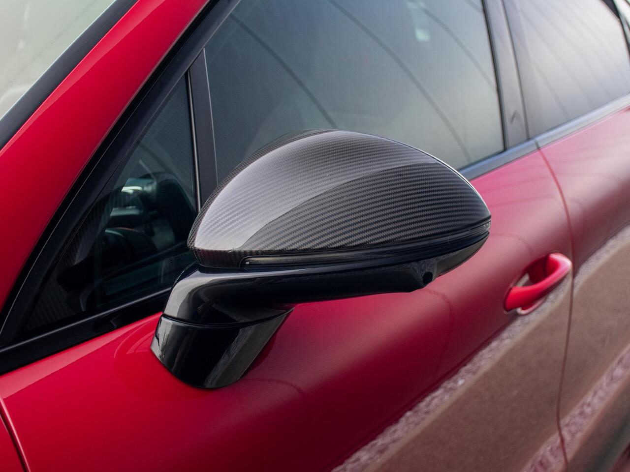 Porsche CAYENNE Coupé 4.0 GTS | Adapt. stoelen | Head-up | Chrono | 360 Camera | Meesturende achter-as | GTS