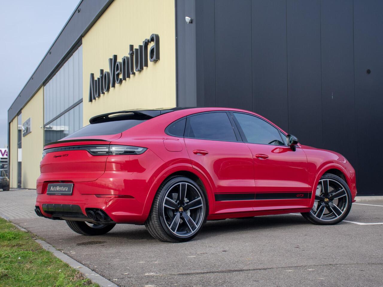 Porsche CAYENNE Coupé 4.0 GTS | Adapt. stoelen | Head-up | Chrono | 360 Camera | Meesturende achter-as | GTS