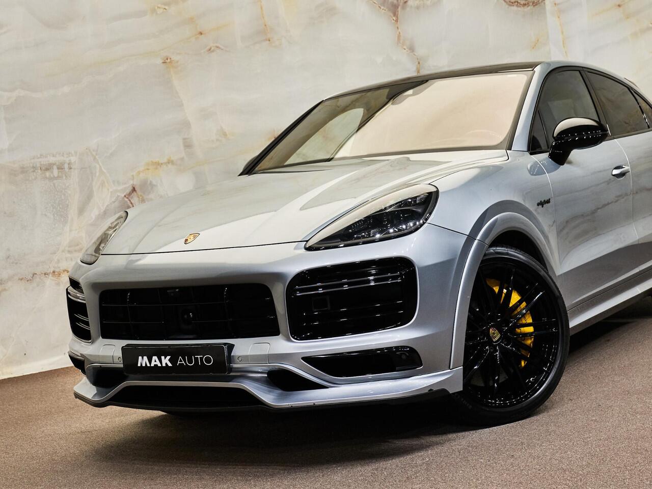 Porsche CAYENNE Coupé 4.0 Turbo S E-Hybrid, TechArt, SportDesign, pano, 4W-best, luchtv., InnoDrive, Burmester, nachtzicht, matrix-LED, sp.chrono, HUD