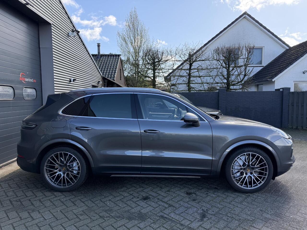 Porsche CAYENNE 2.9 S Platinum Edition | Panoramadak | 360* Camera | Head-Up Display | Softclose | Bose | Elektrische Trekhaak |