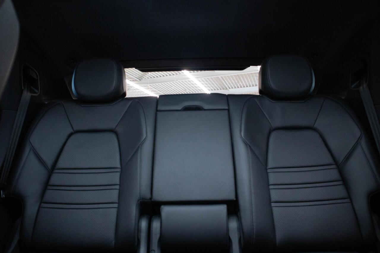 Porsche CAYENNE Coupé 3.0 E-Hybrid | 21 Inch | Panoramadak |