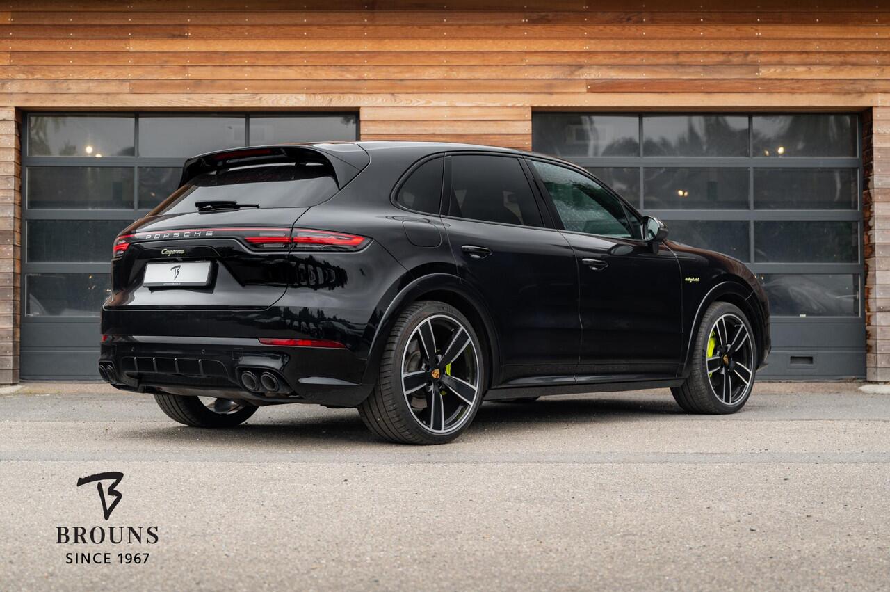 Porsche CAYENNE E-Hybrid SportDesign | 22inch | StoelClimate | BOSE | SportUitl