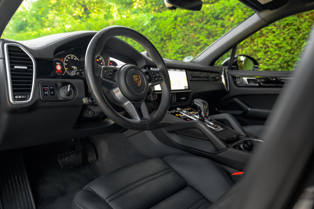 Porsche CAYENNE E-Hybrid SportDesign | 22inch | StoelClimate | BOSE | SportUitl