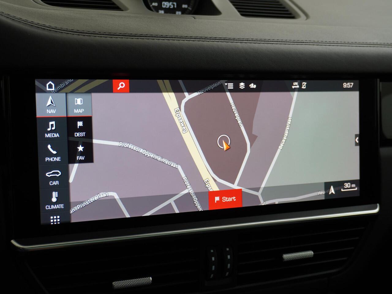 Porsche CAYENNE Coupé 3.0 E-Hybrid Panoramadak | 1e Eigenaar | Dealer onderhouden | 360 Camera