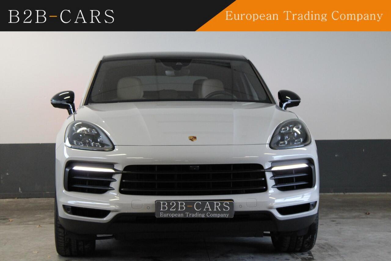 Porsche CAYENNE Coupé 3.0 E-Hybrid Sport Chrono - Panorama - Matrix - Trekhaak