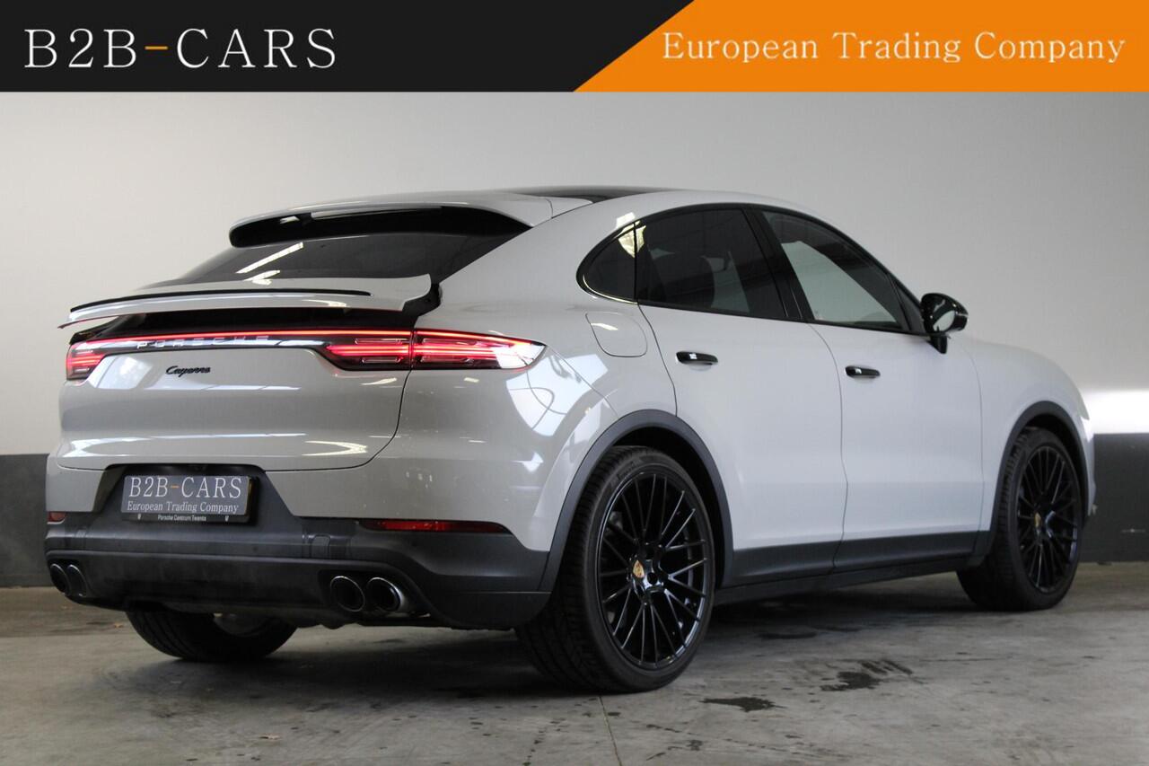Porsche CAYENNE Coupé 3.0 E-Hybrid Sport Chrono - Panorama - Matrix - Trekhaak