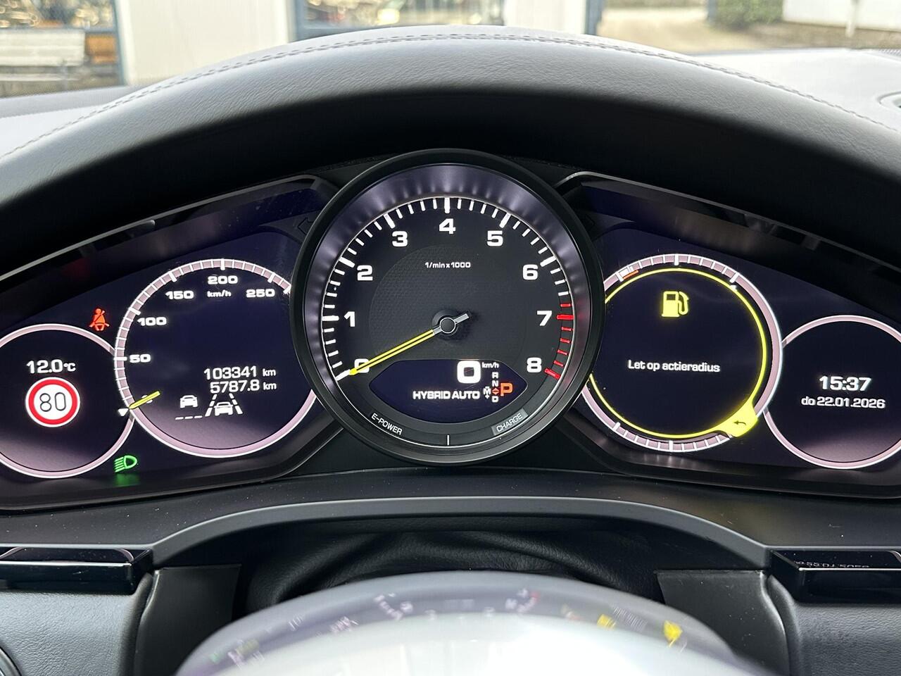 Porsche CAYENNE 3.0 E-Hybrid | NL-Auto/Plug-in/1e eign./Voll.Historie/Pano-schuifdak/BOSE/Luchtvering/22-inch/Softclose/Massage