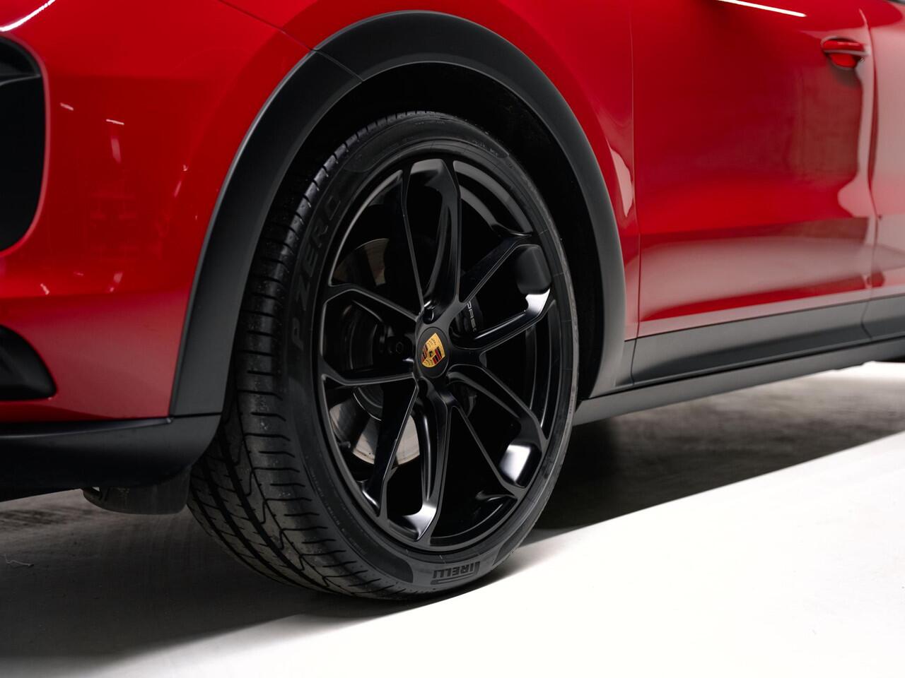 Porsche CAYENNE E-Hybrid Coupé