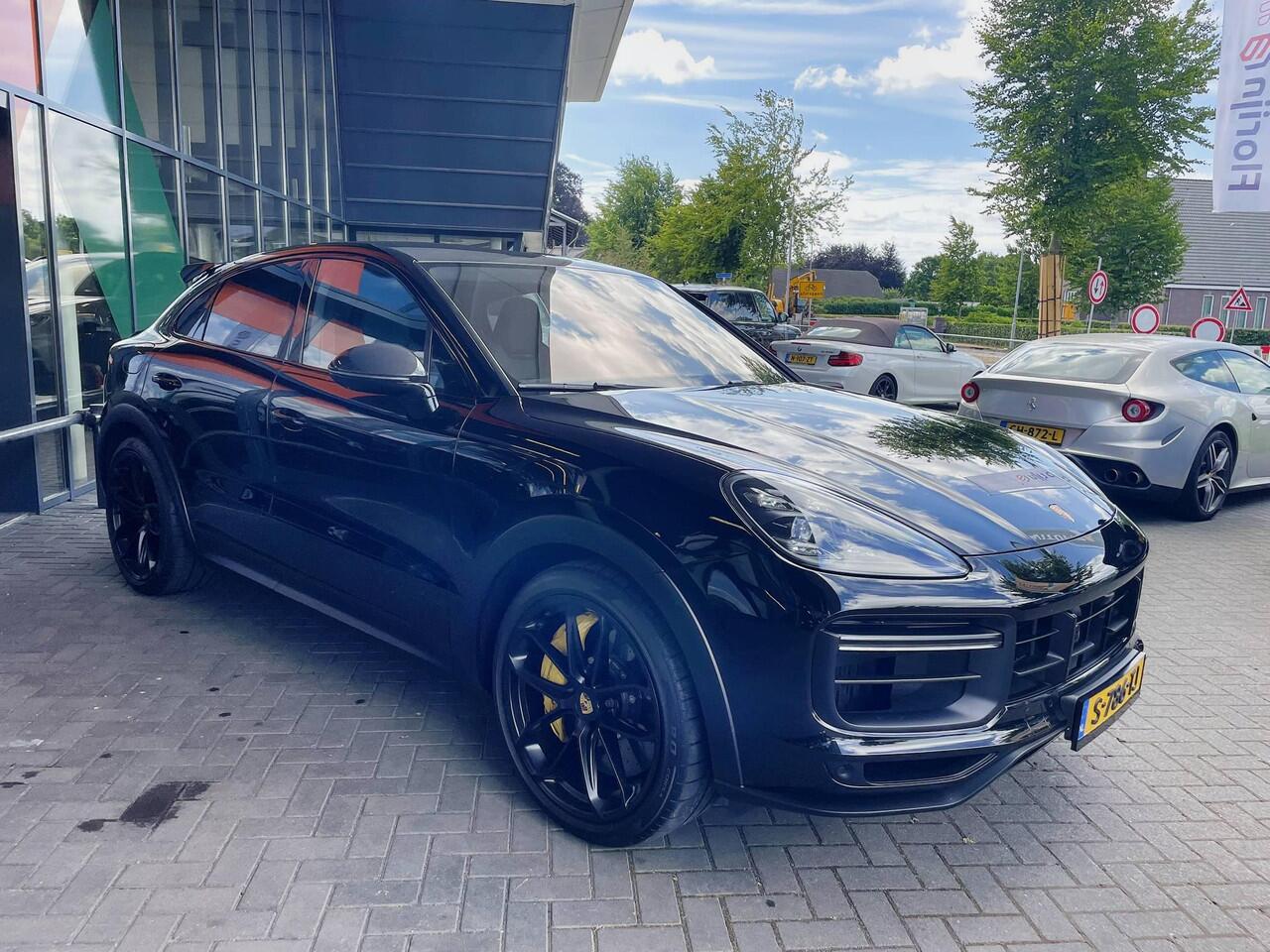 Porsche CAYENNE Coupé 4.0 Turbo GT | Exclusive interieur | InnoDrive | Burmester | HUD | Stoelventilatie | Softclose | Standkachel en koeling | Carbon | Etc.. Org NL