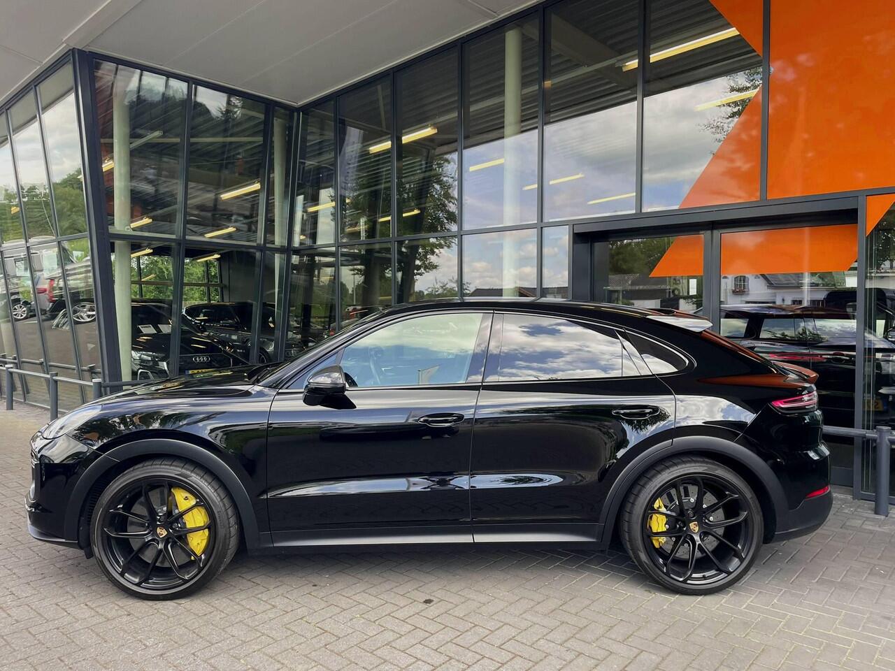 Porsche CAYENNE Coupé 4.0 Turbo GT | Exclusive interieur | InnoDrive | Burmester | HUD | Stoelventilatie | Softclose | Standkachel en koeling | Carbon | Etc.. Org NL