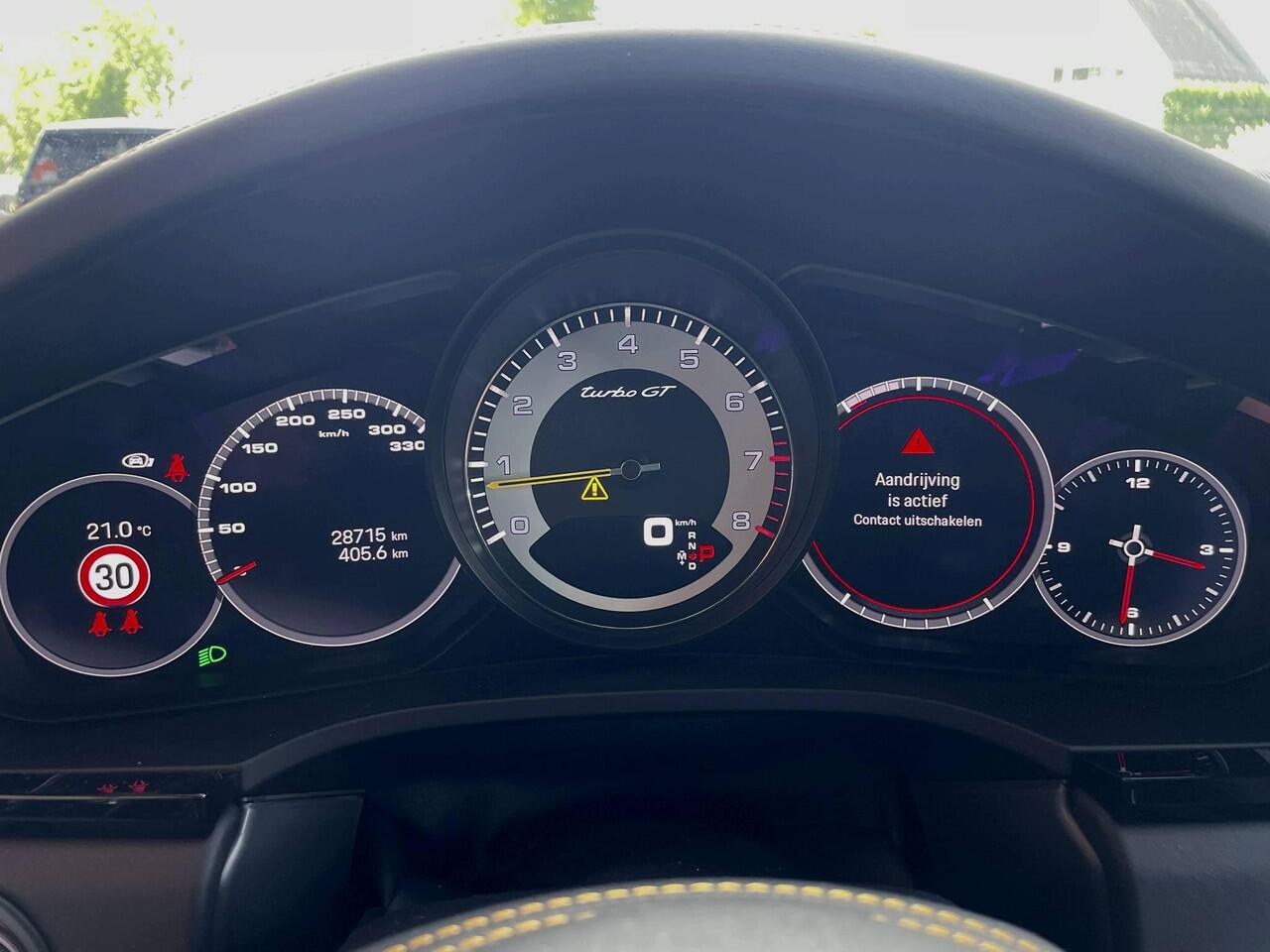 Porsche CAYENNE Coupé 4.0 Turbo GT | Exclusive interieur | InnoDrive | Burmester | HUD | Stoelventilatie | Softclose | Standkachel en koeling | Carbon | Etc.. Org NL