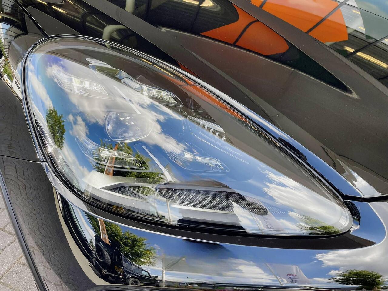 Porsche CAYENNE Coupé 4.0 Turbo GT | Exclusive interieur | InnoDrive | Burmester | HUD | Stoelventilatie | Softclose | Standkachel en koeling | Carbon | Etc.. Org NL