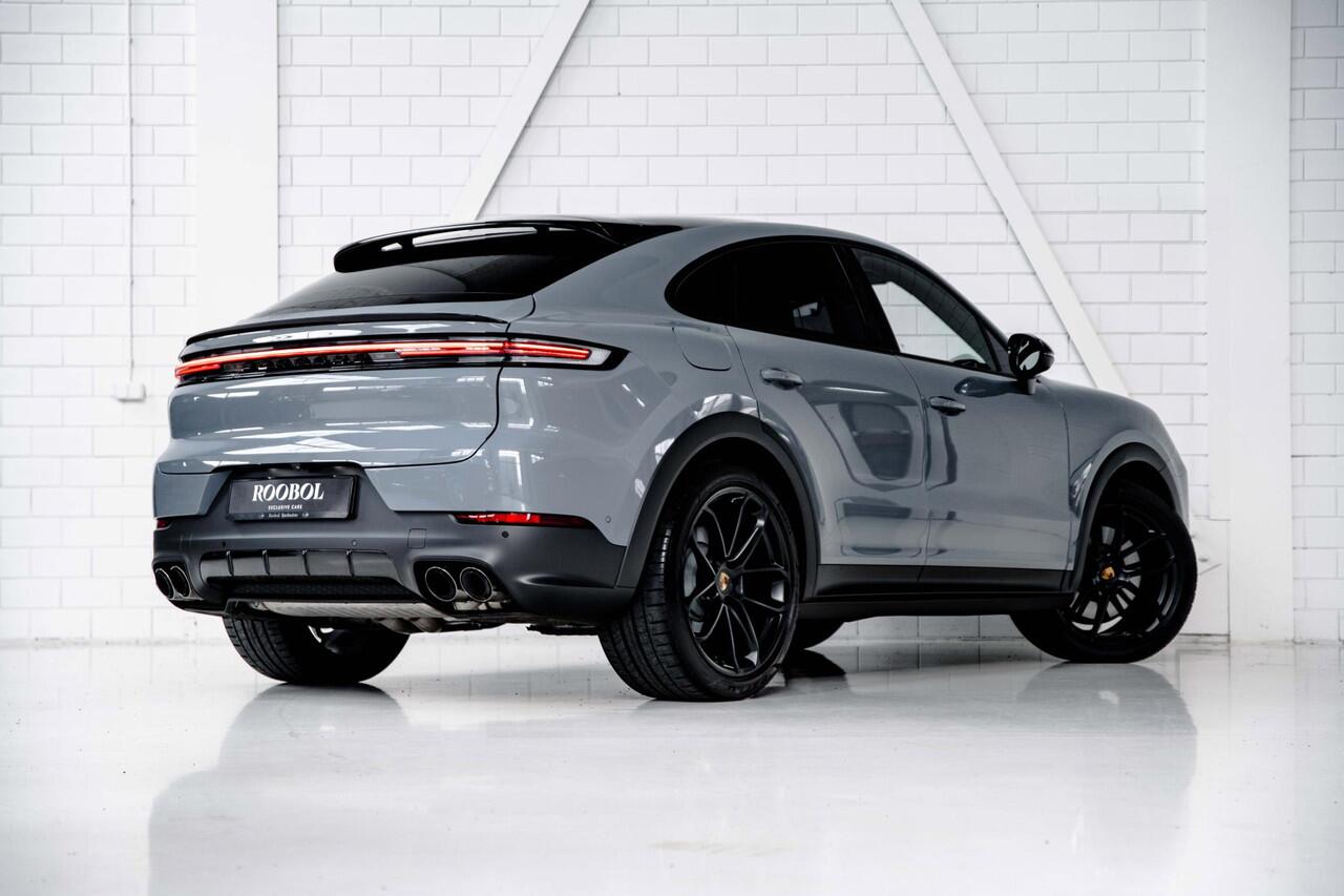 Porsche CAYENNE Coupé E-Hybrid Bijrijder display l Lichtgew sportpakket l Entertainment l Burmester