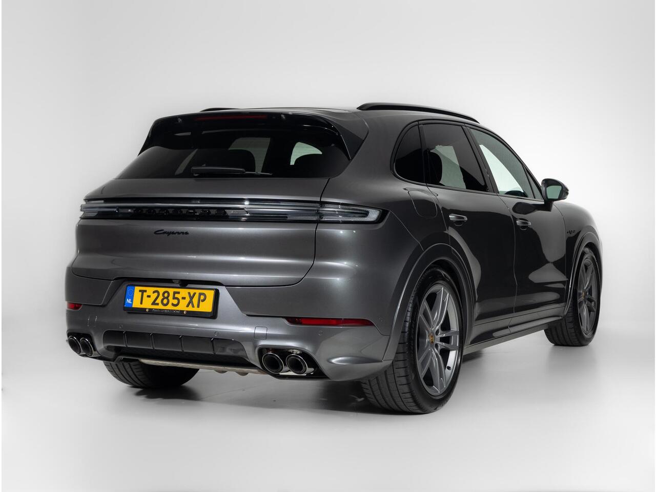 Porsche CAYENNE E-Hybrid