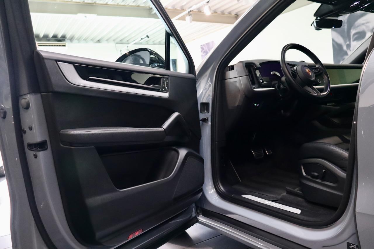 Porsche CAYENNE Coupé 3.0 E-Hybrid Artic|PANO|22inch|Display